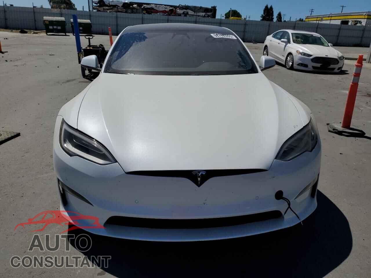 TESLA MODEL S 2022 - 5YJSA1E57NF465156