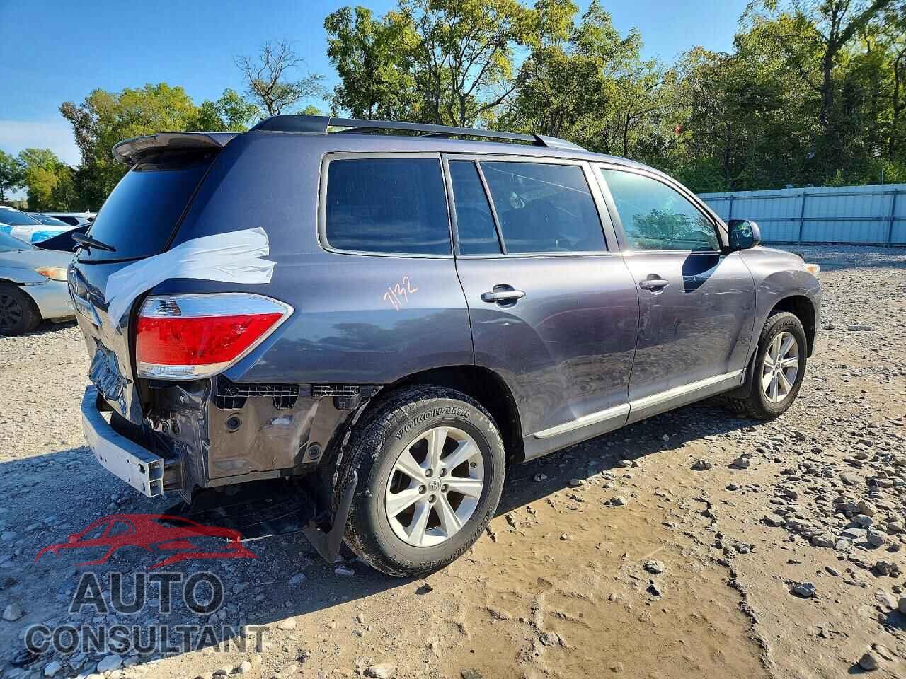 TOYOTA HIGHLANDER 2012 - 5TDBK3EH4CS173735