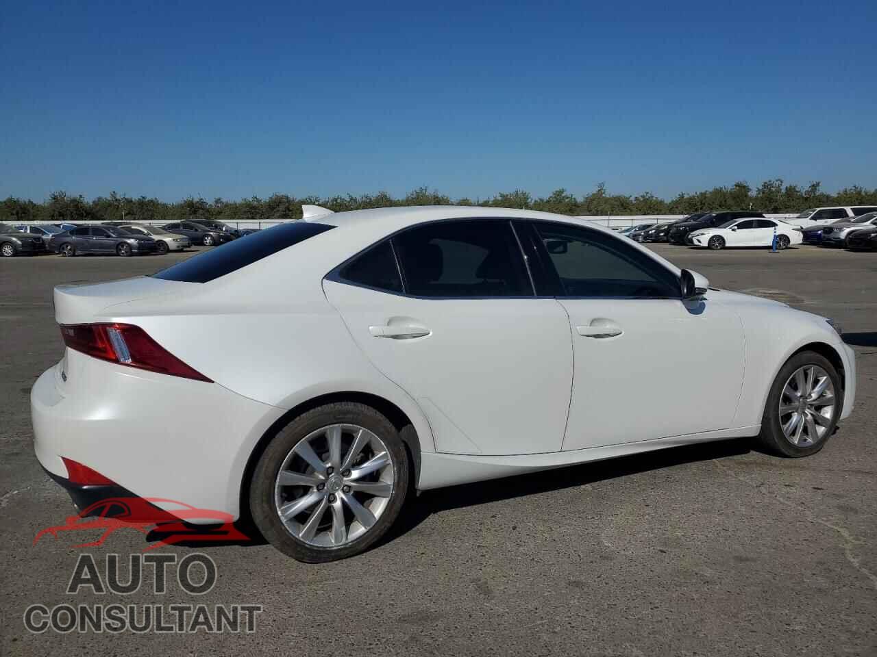 LEXUS IS 2015 - JTHBF1D20F5062646