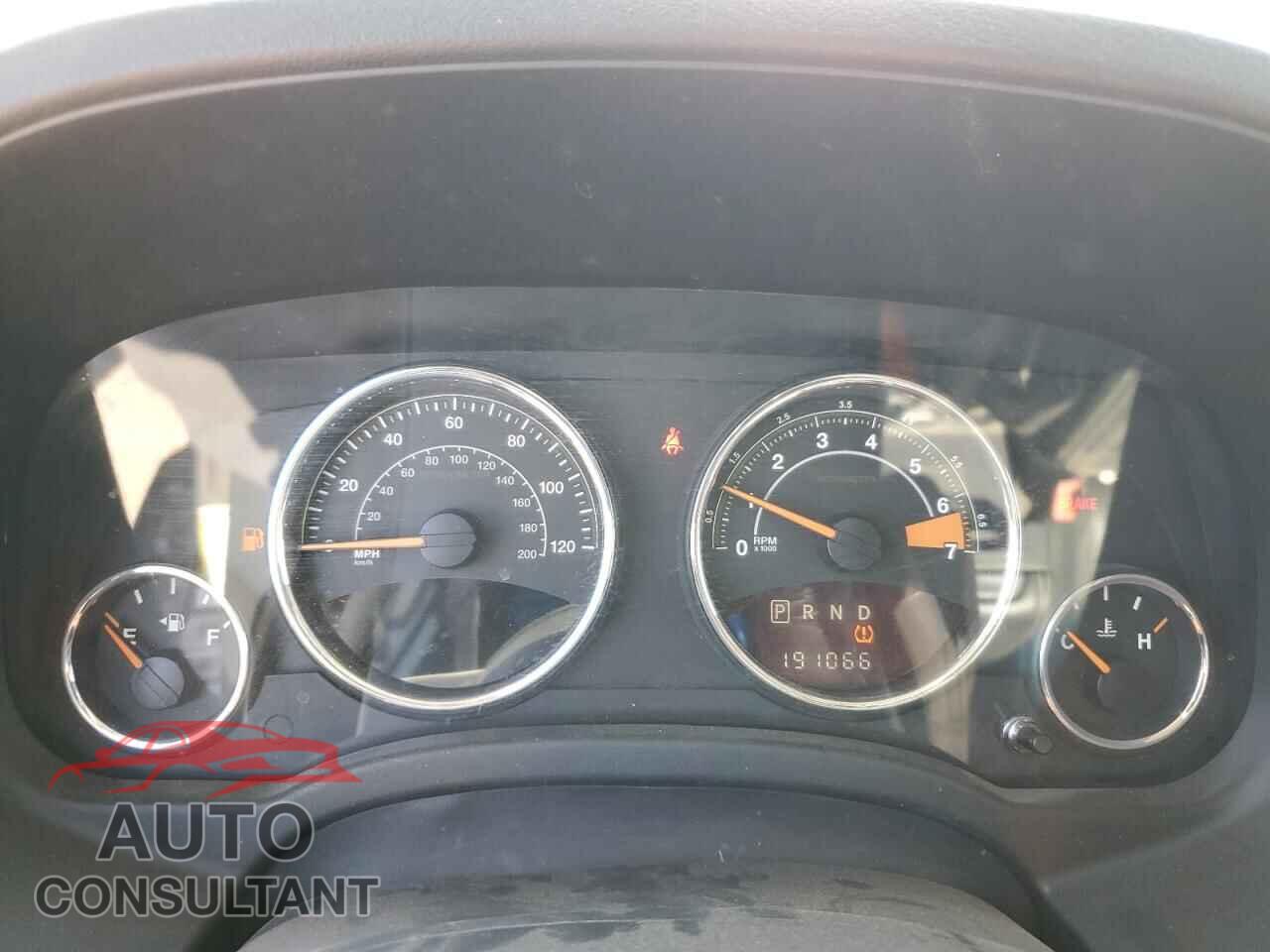 JEEP COMPASS 2015 - 1C4NJDEB7FD121324
