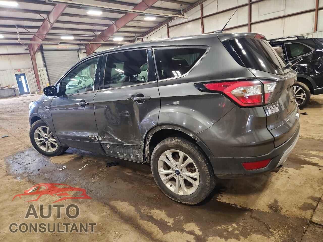 FORD ESCAPE 2017 - 1FMCU9GD0HUD36925