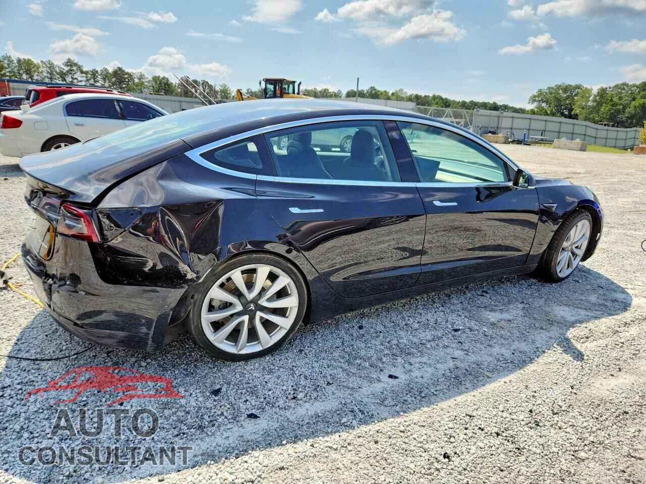 TESLA MODEL 3 2018 - 5YJ3E1EB3JF090438