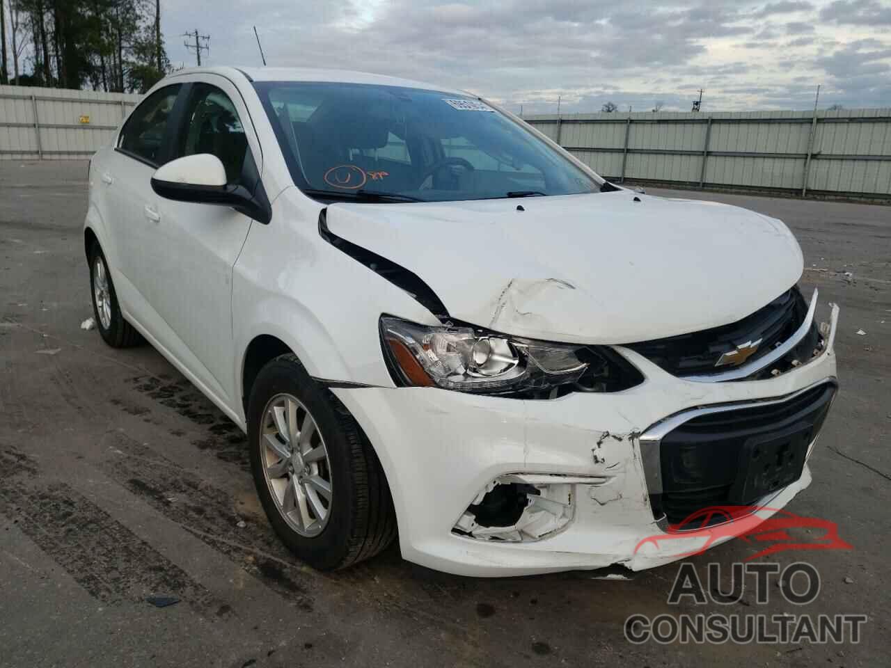 CHEVROLET SONIC 2017 - 1G1JD5SH3H4159830