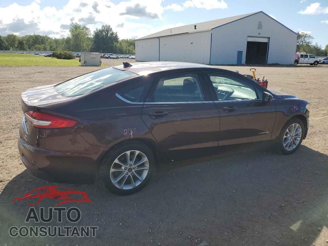 FORD FUSION 2019 - 3FA6P0LUXKR165700