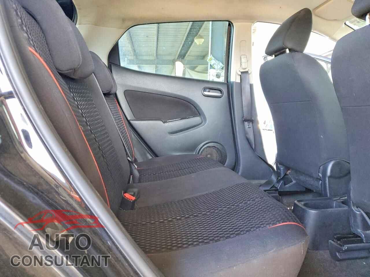 MAZDA 2 2011 - JM1DE1HY5B0101685