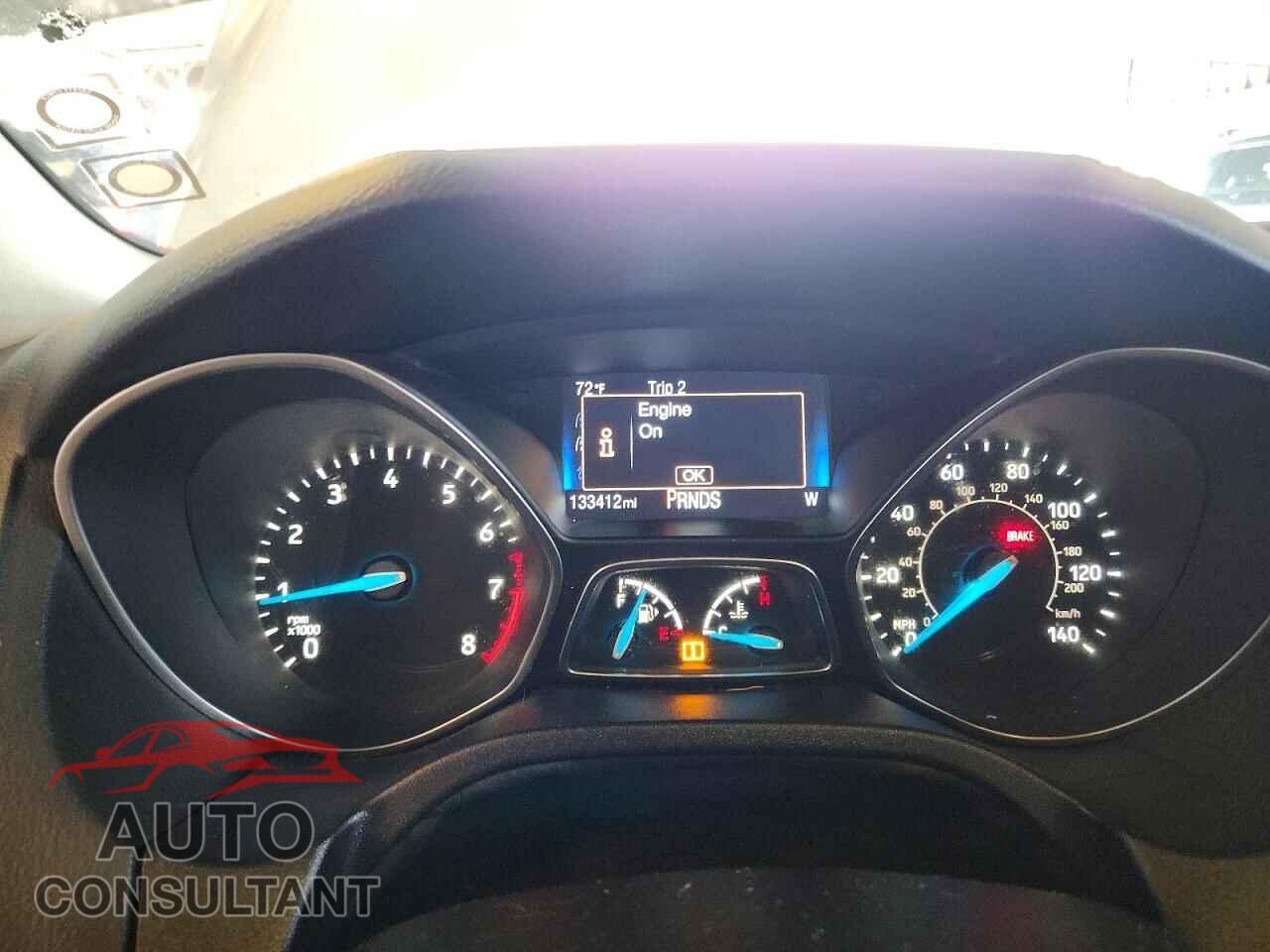 FORD FOCUS 2016 - 1FADP3K2XGL256013