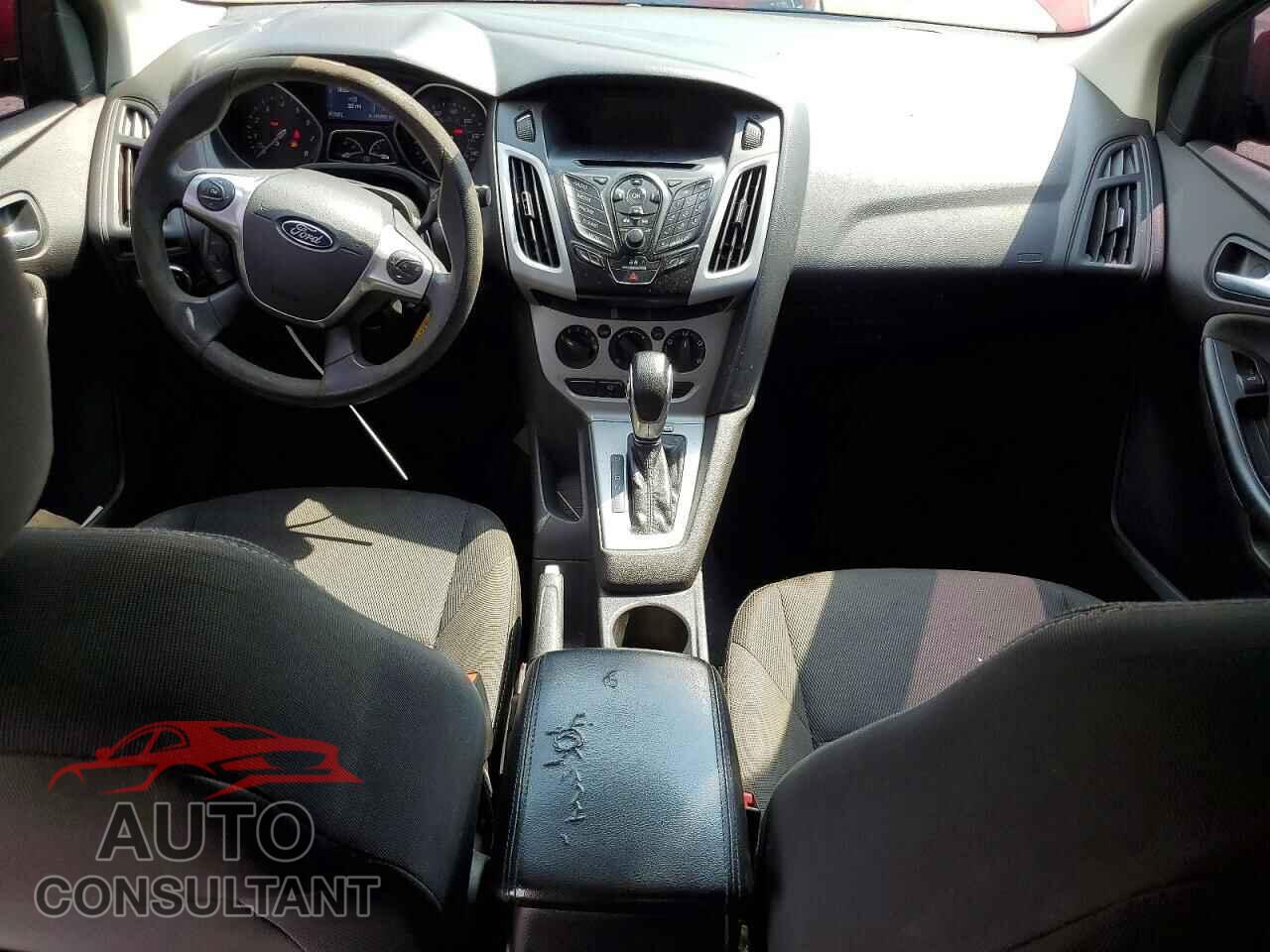 FORD FOCUS 2014 - 1FADP3F26EL266433