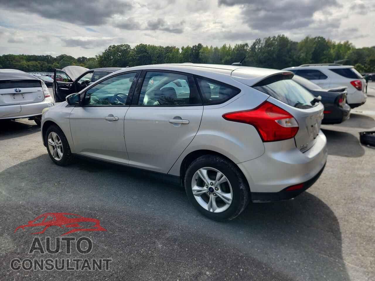 FORD FOCUS 2013 - 1FADP3K23DL297210