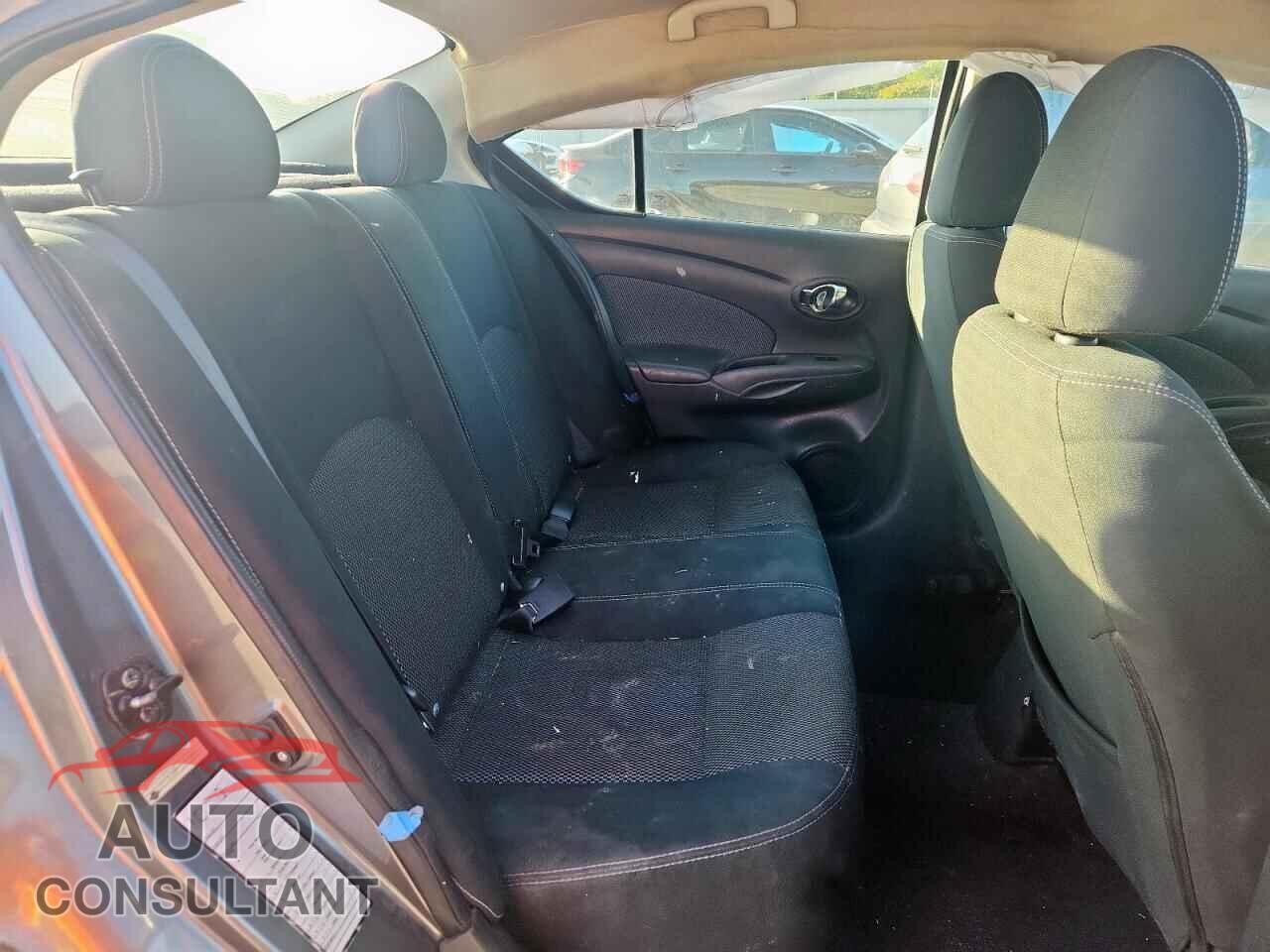 NISSAN VERSA 2016 - 3N1CN7AP1GL871623