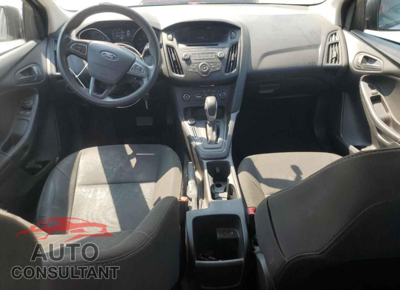 FORD FOCUS 2017 - 1FADP3E24HL243108