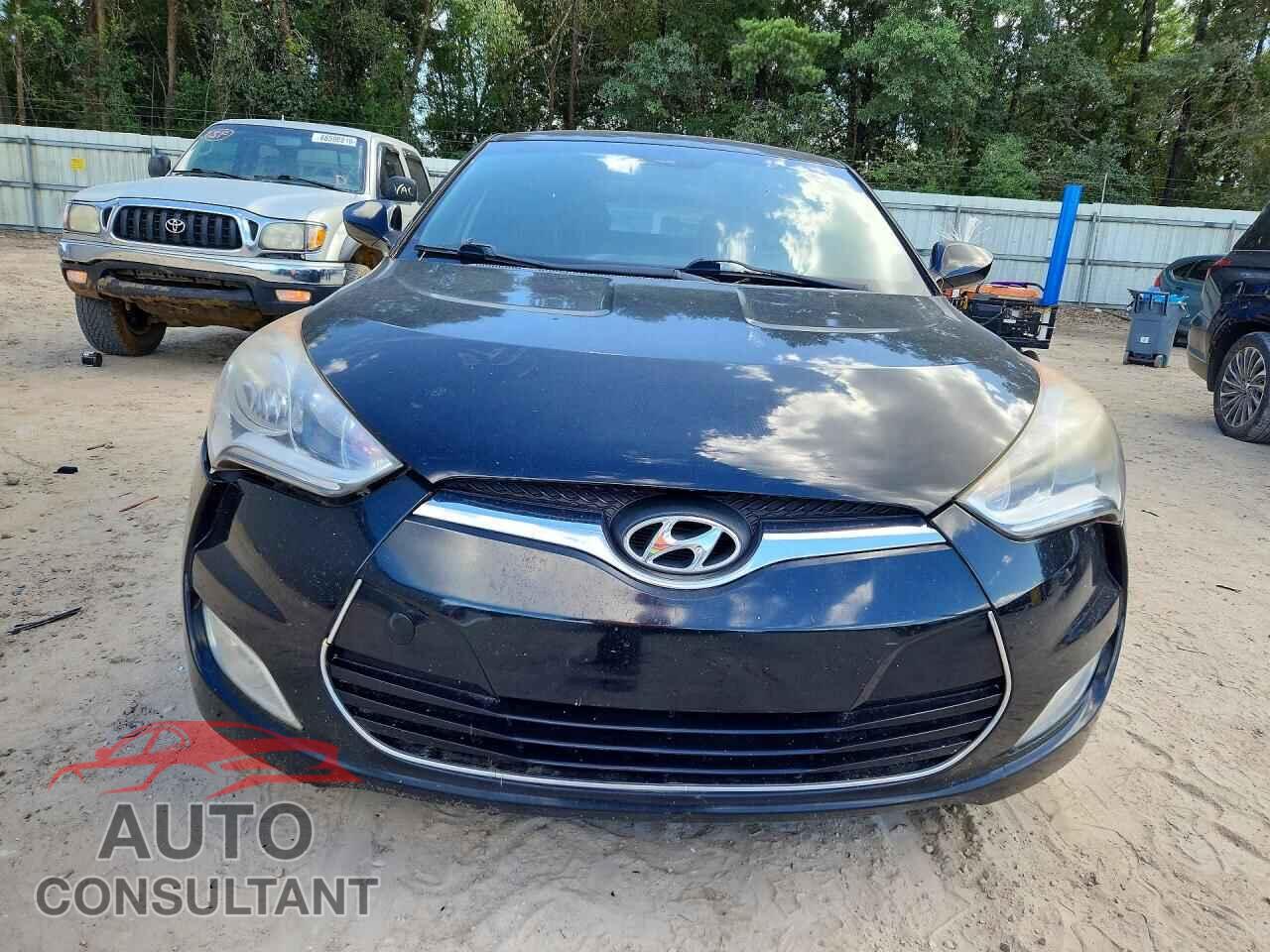 HYUNDAI VELOSTER 2017 - KMHTC6AD5HU320679
