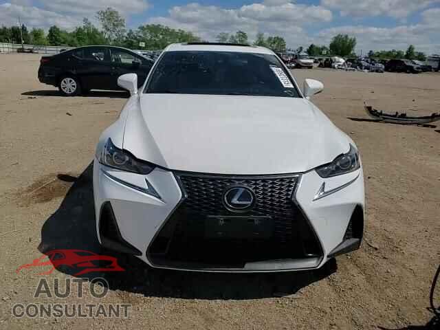 LEXUS IS 2019 - JTHC81D26K5036643
