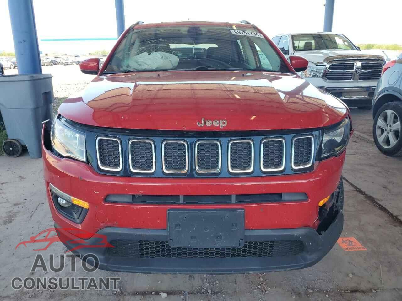 JEEP COMPASS 2019 - 3C4NJDBB0KT840102