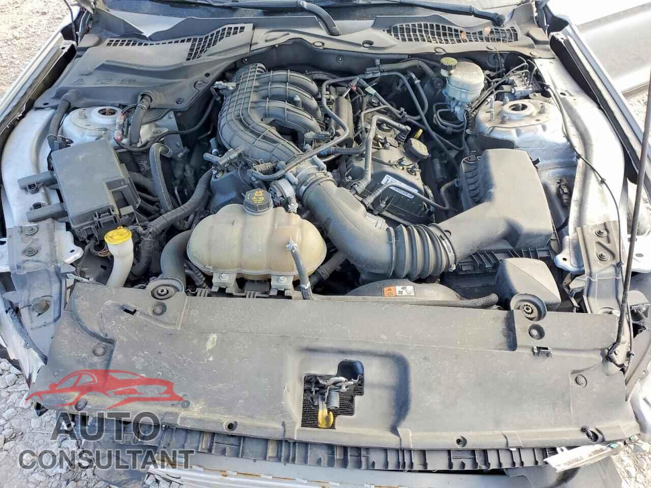 FORD MUSTANG 2017 - 1FA6P8AM7H5270904