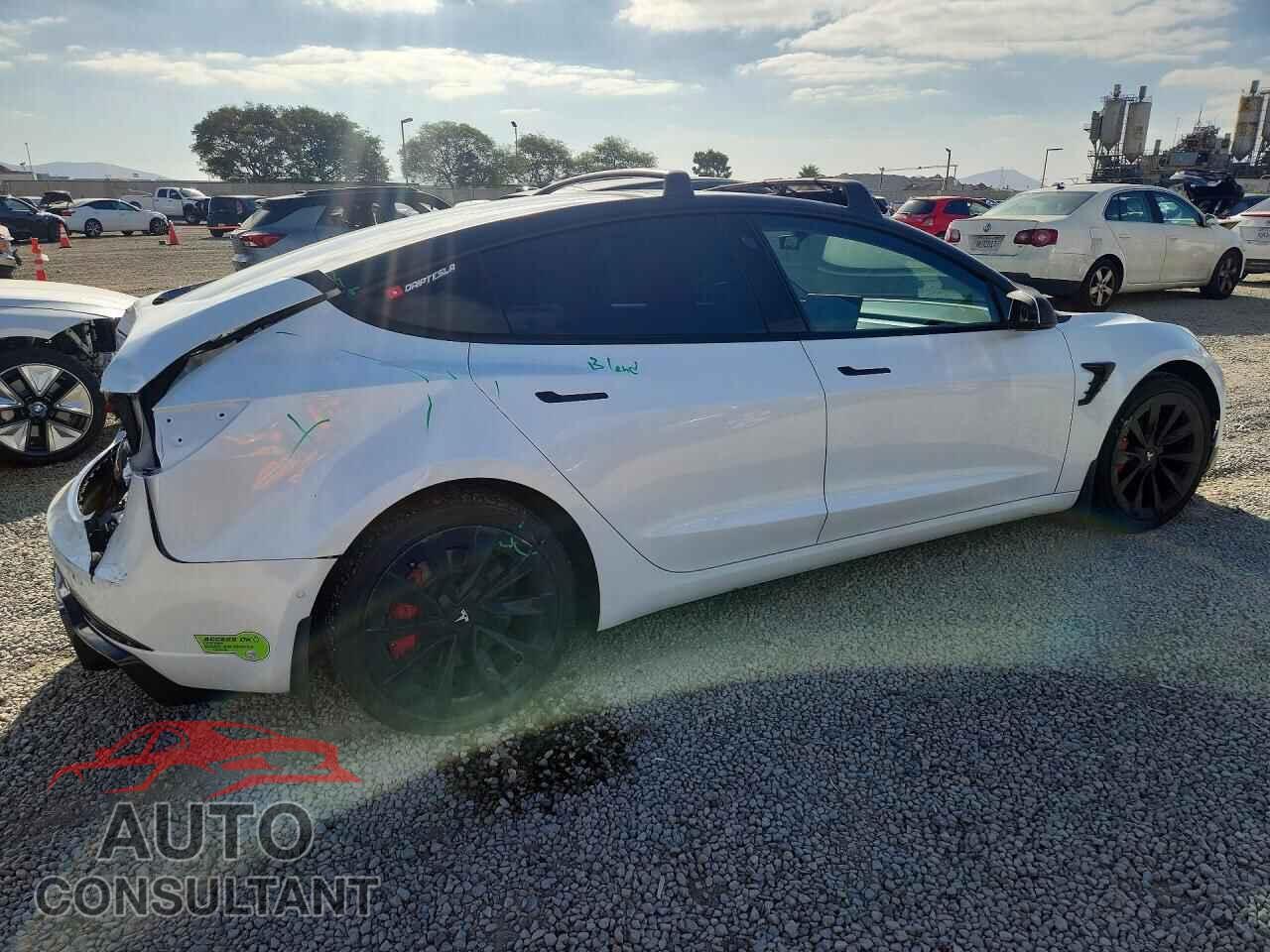 TESLA MODEL 3 2021 - 5YJ3E1EA2MF872080