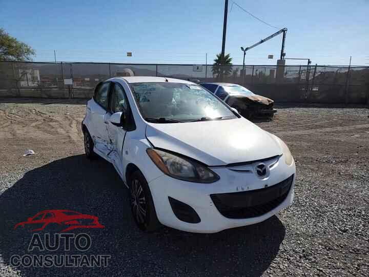 MAZDA 2 2013 - JM1DE1KZ4D0156164