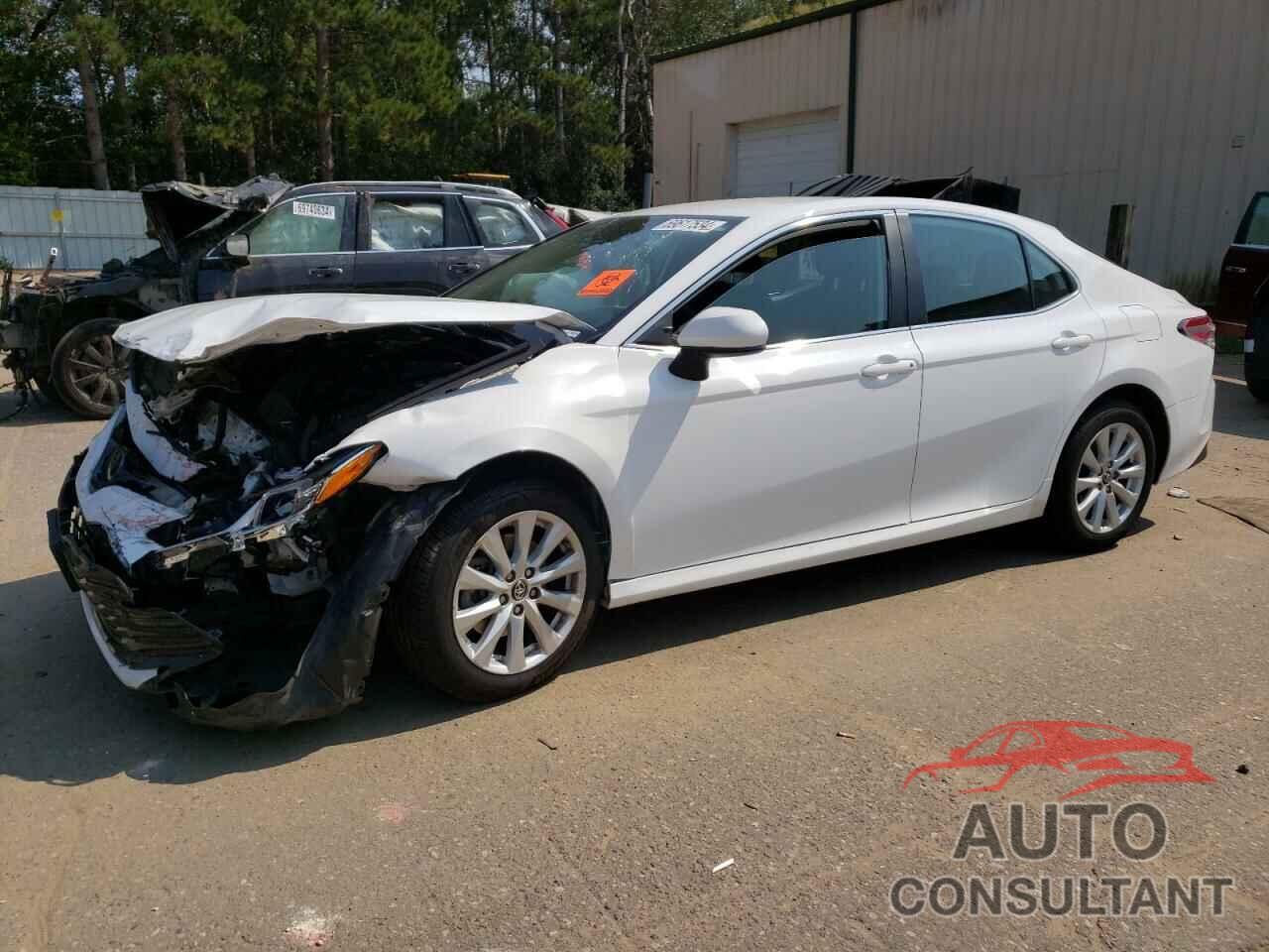 TOYOTA CAMRY 2019 - 4T1B11HKXKU270197