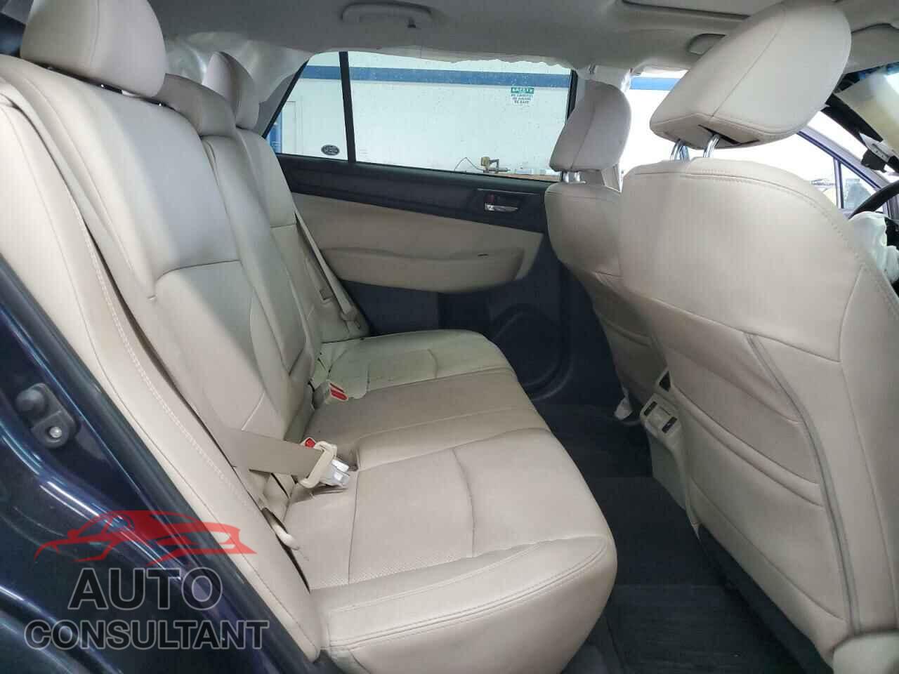 SUBARU OUTBACK 2018 - 4S4BSENC2J3374852