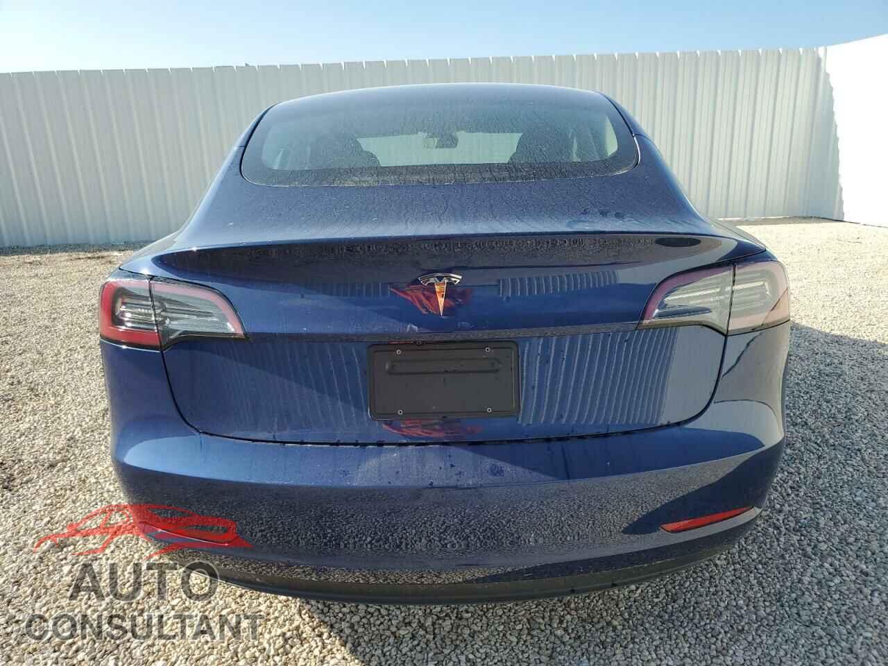 TESLA MODEL 3 2023 - 5YJ3E1EA4PF558757