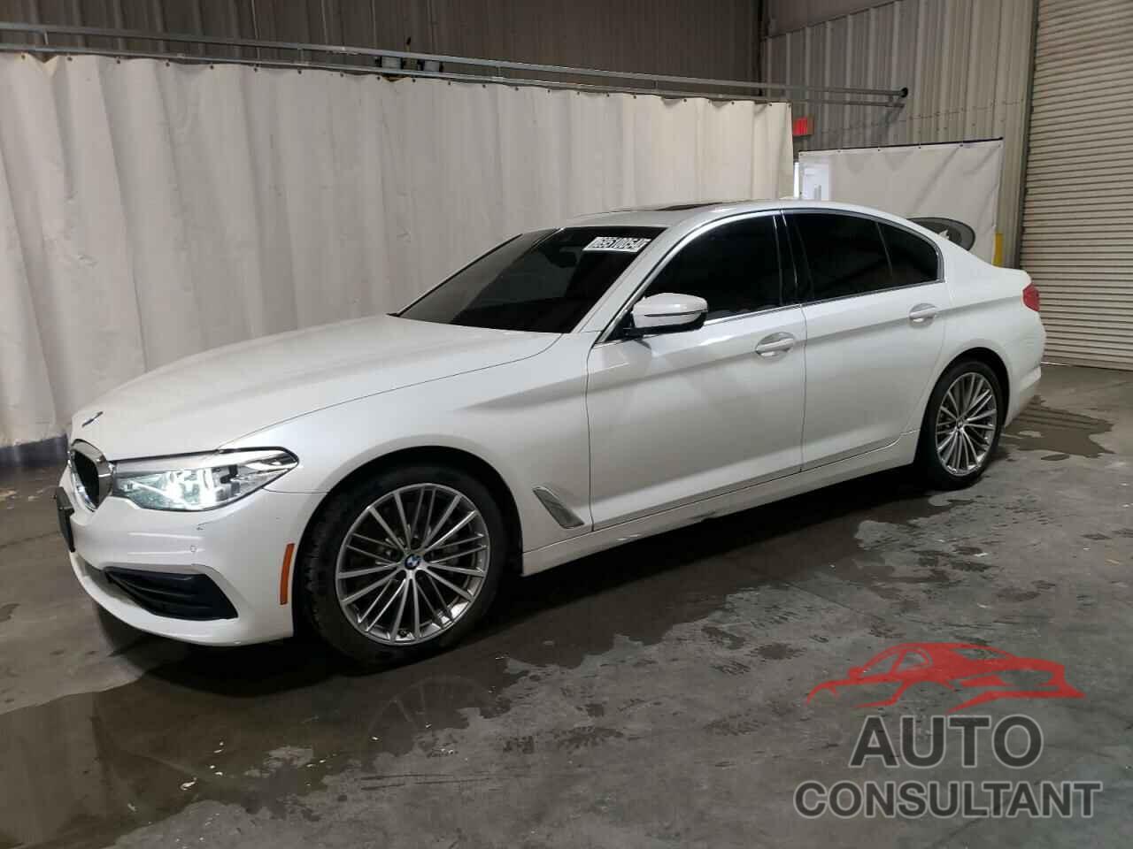 BMW 5 SERIES 2019 - WBAJA5C58KWW49421