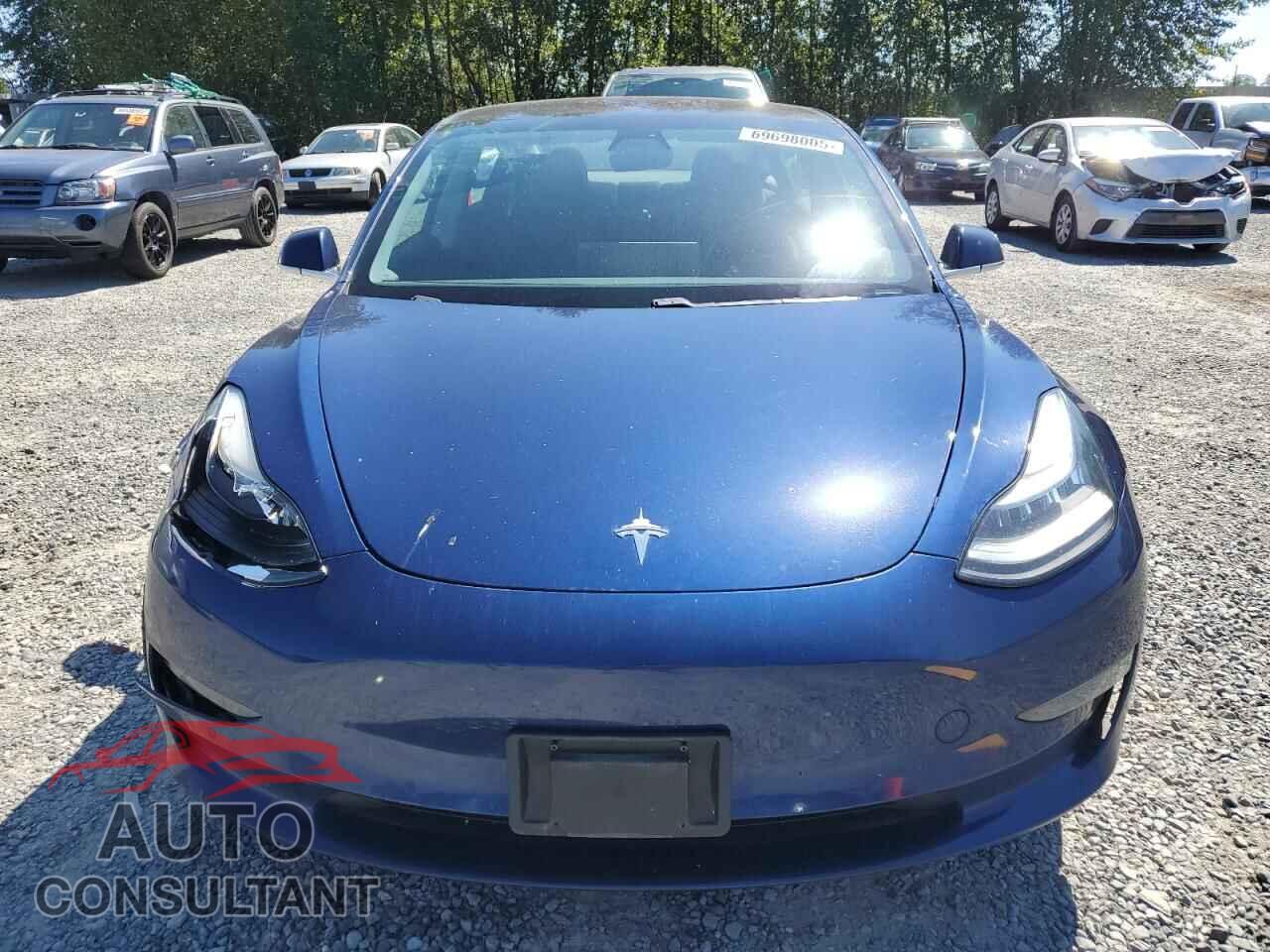 TESLA MODEL 3 2018 - 5YJ3E1EA7JF014695