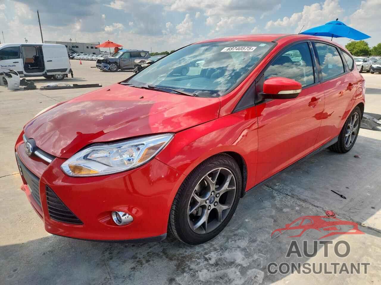 FORD FOCUS 2014 - 1FADP3K2XEL151016