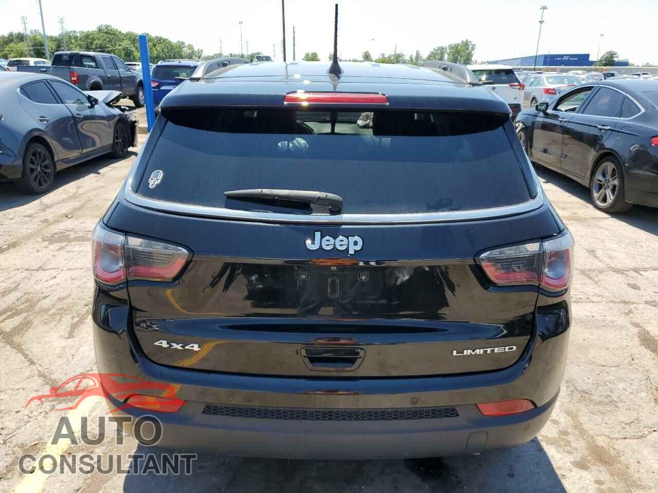 JEEP COMPASS 2018 - 3C4NJDCB3JT341436
