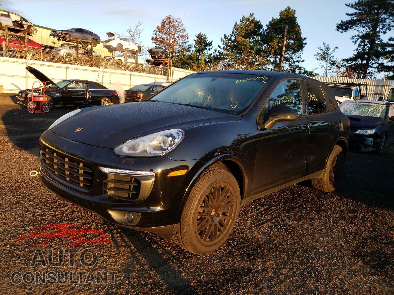 PORSCHE CAYENNE 2017 - WP1AA2A22HKA82163