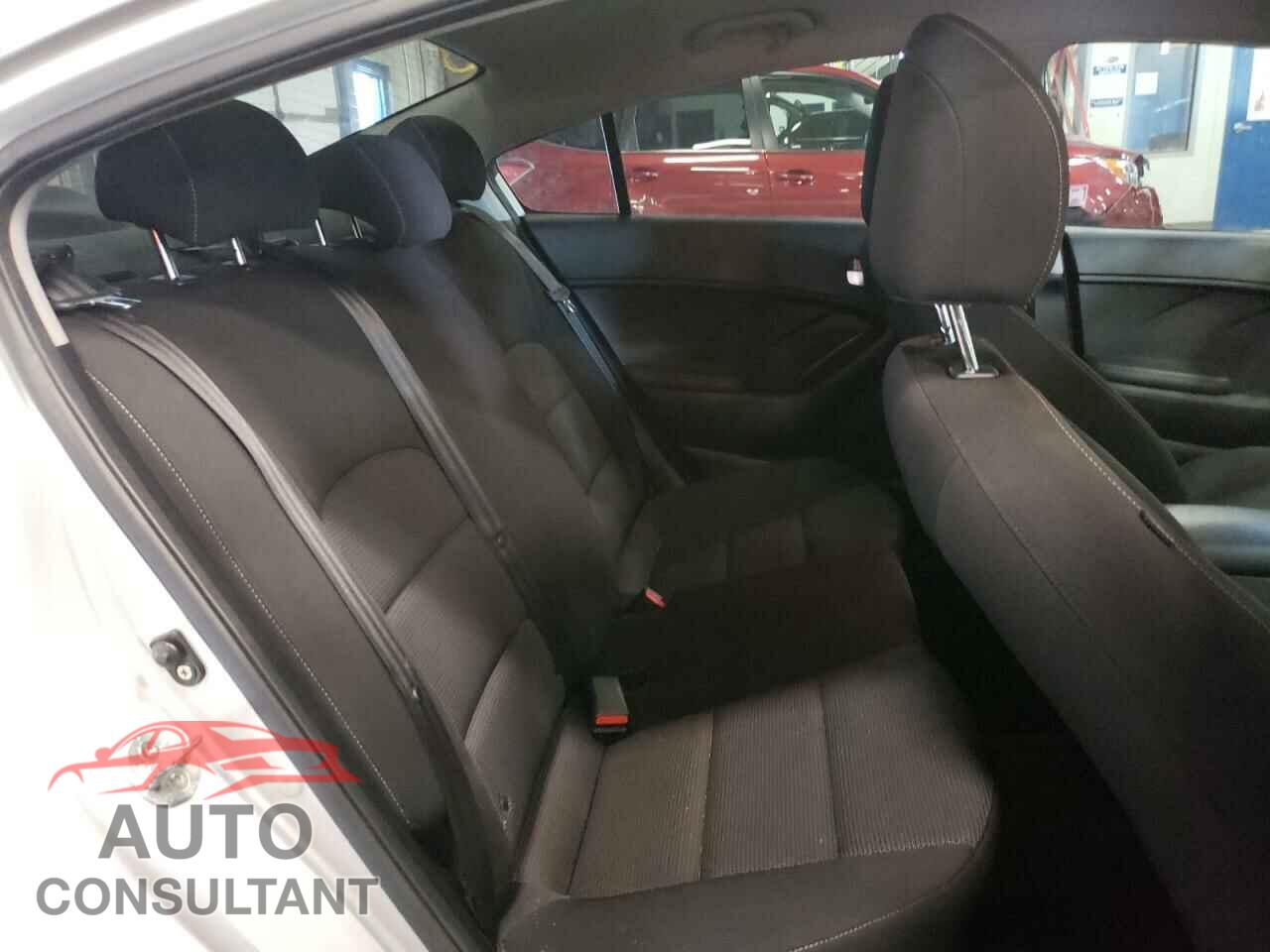 KIA FORTE 2017 - 3KPFK4A77HE039209