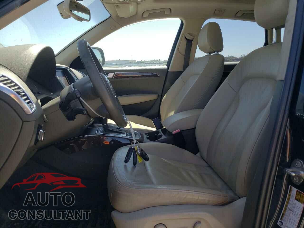 AUDI Q5 2011 - WA1DKAFP3BA025231