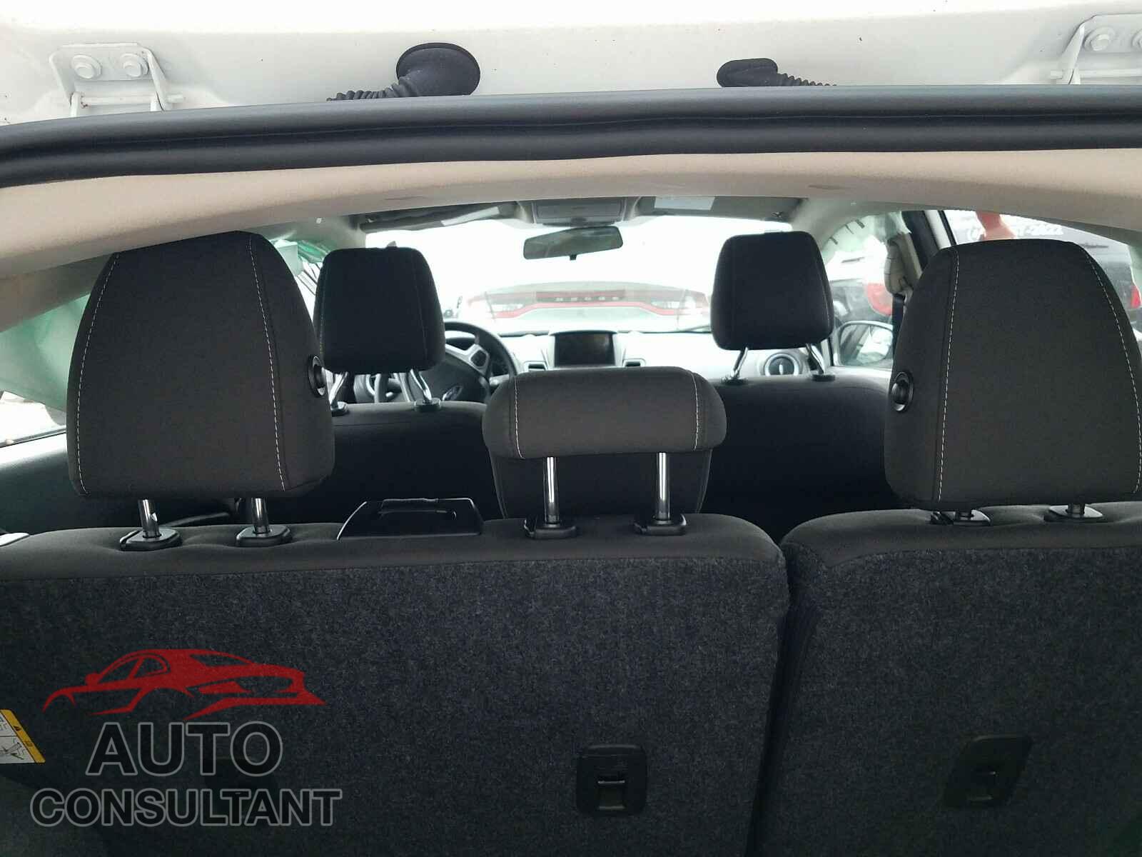 FORD FIESTA 2019 - 3FADP4EJ5KM150455