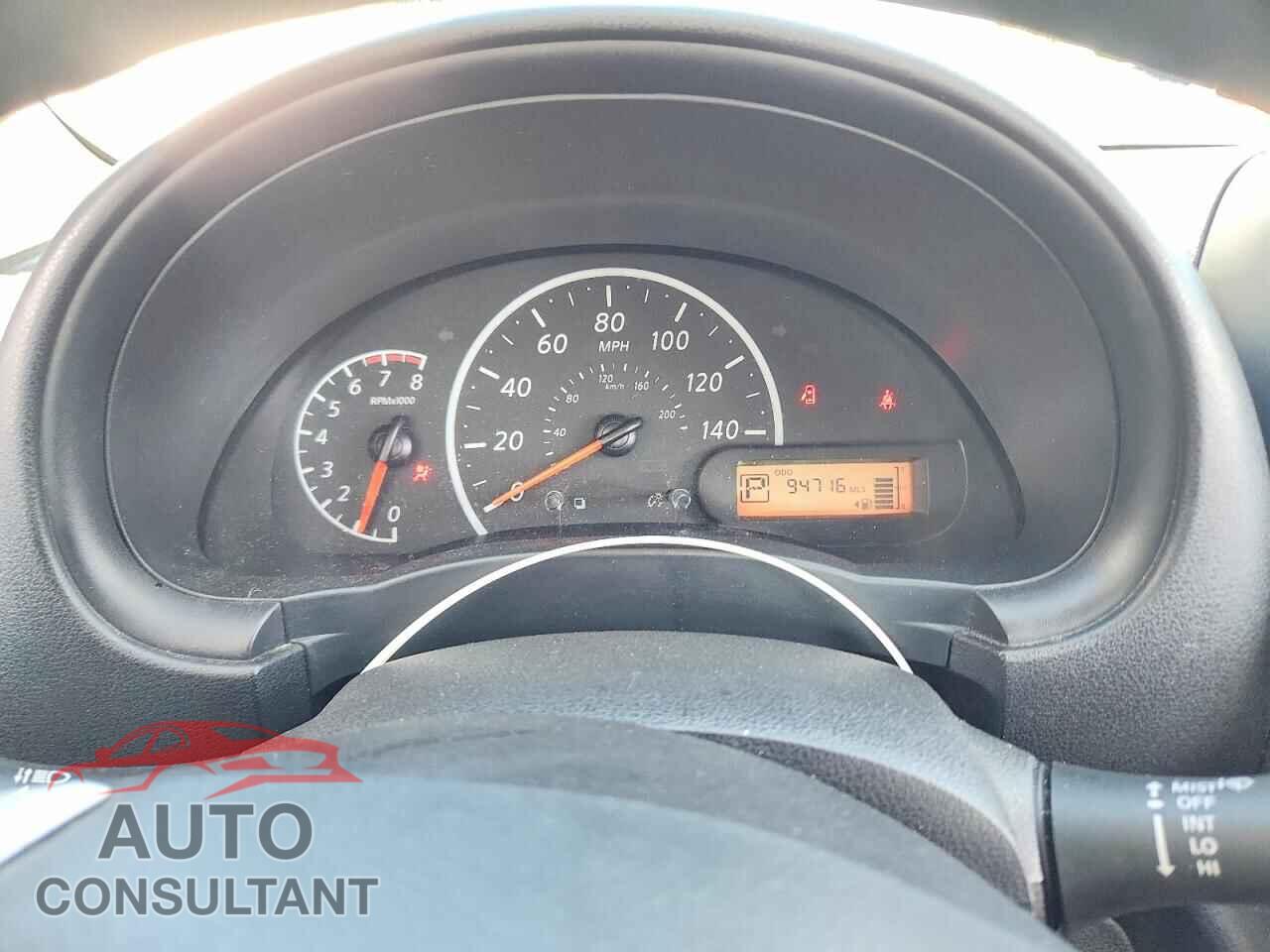 NISSAN VERSA 2019 - 3N1CN7AP3KL832959