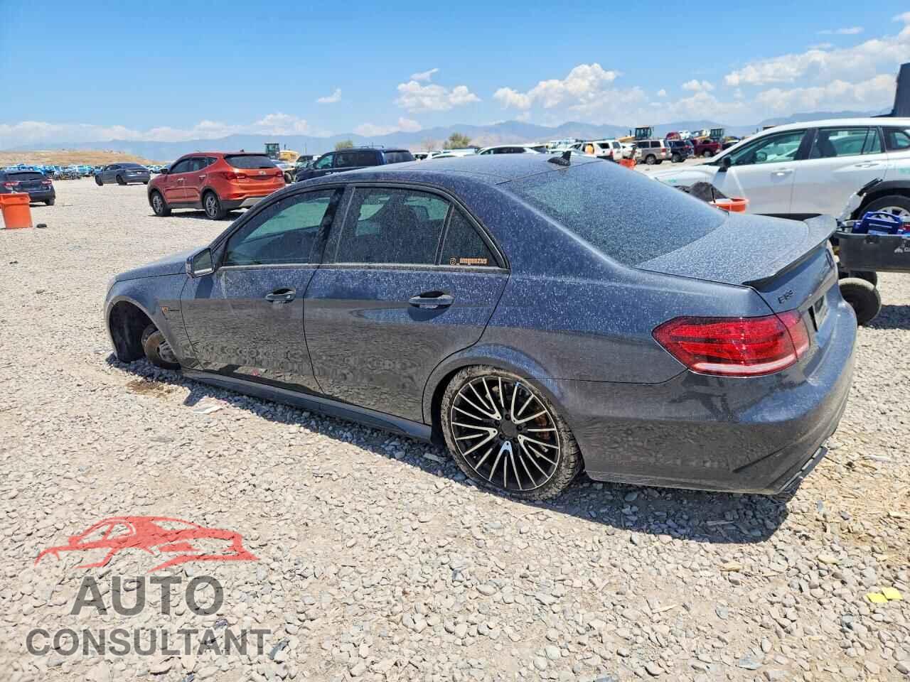 MERCEDES-BENZ E-CLASS 2014 - WDDHF7GBXEA981317