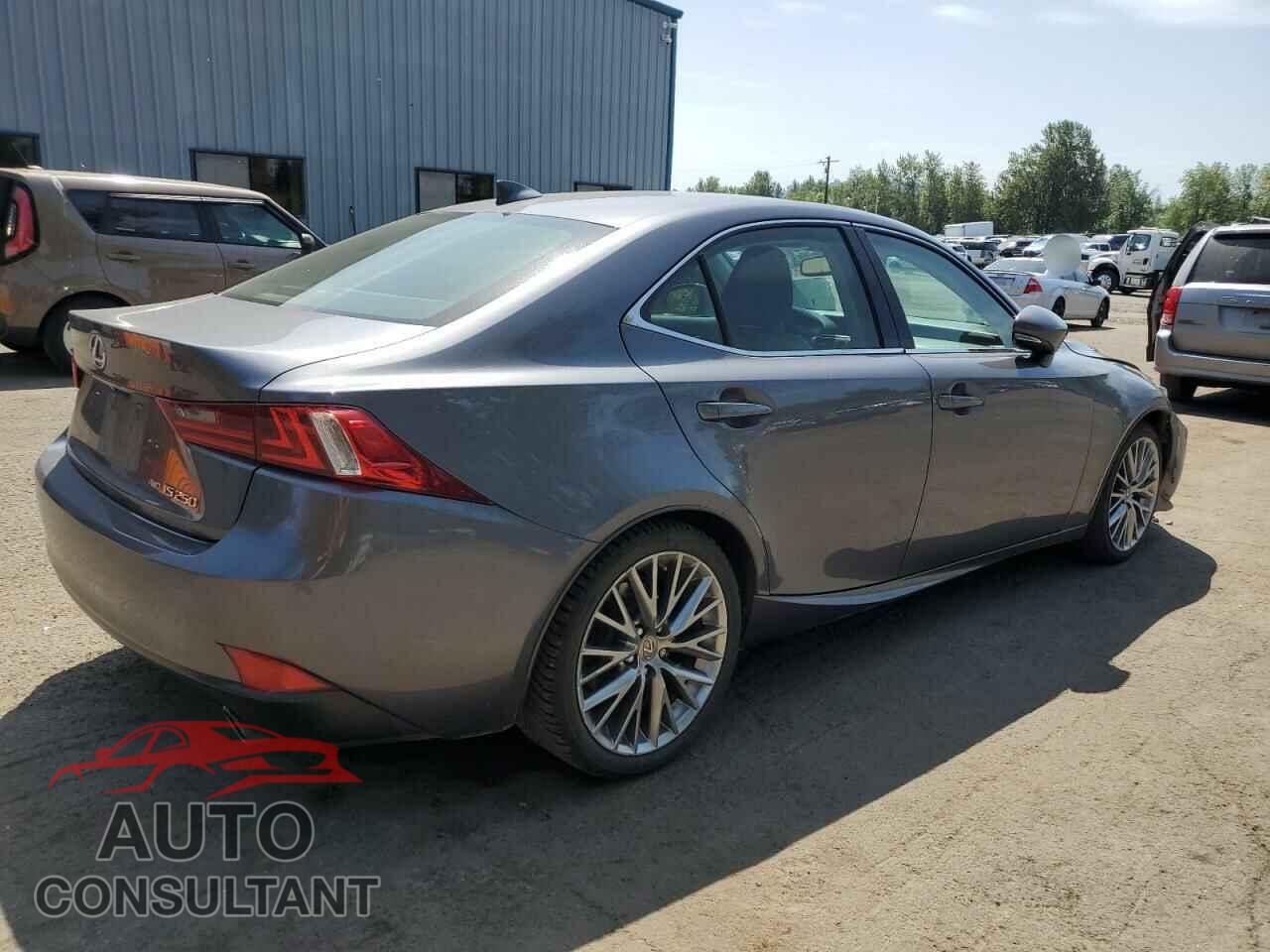 LEXUS IS 2014 - JTHCF1D22E5015492