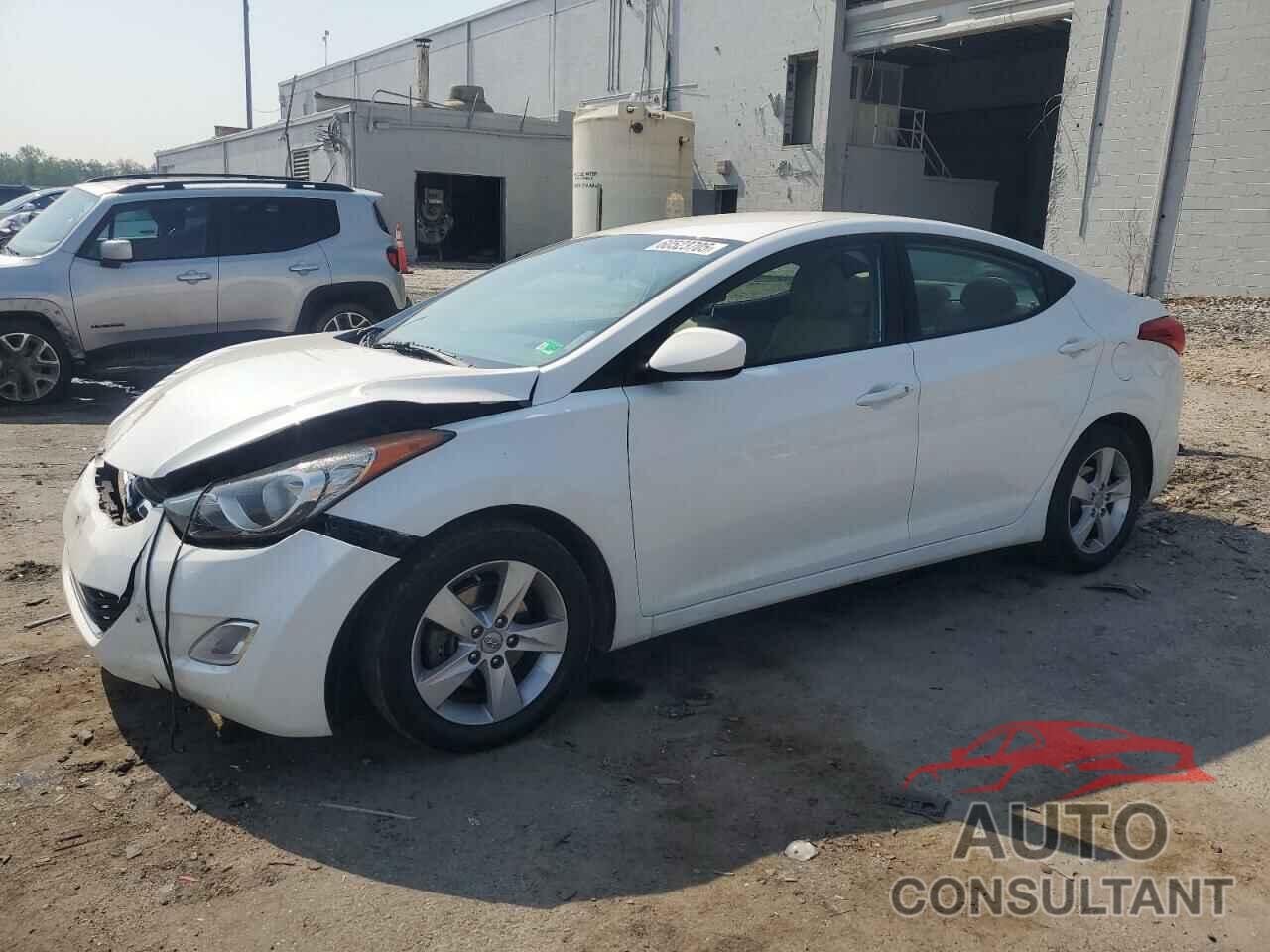 HYUNDAI ELANTRA 2013 - 5NPDH4AE2DH192896