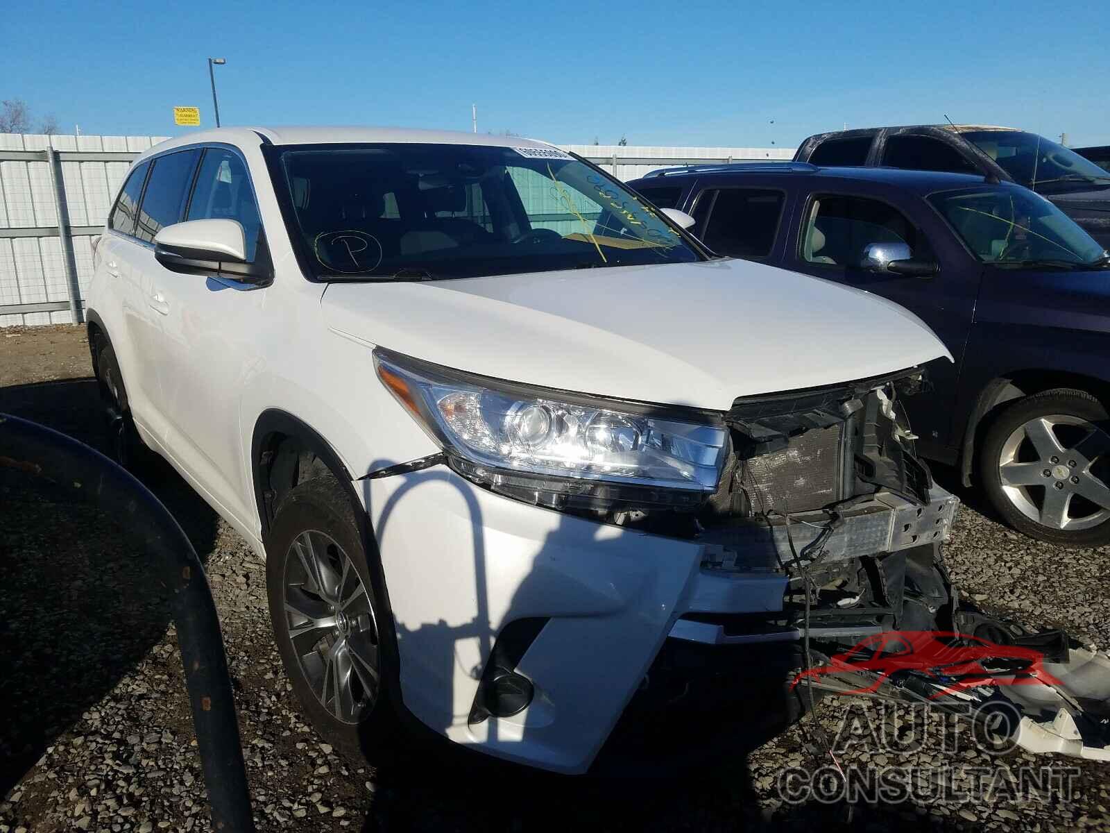 TOYOTA HIGHLANDER 2017 - 5TDZZRFH1HS204782