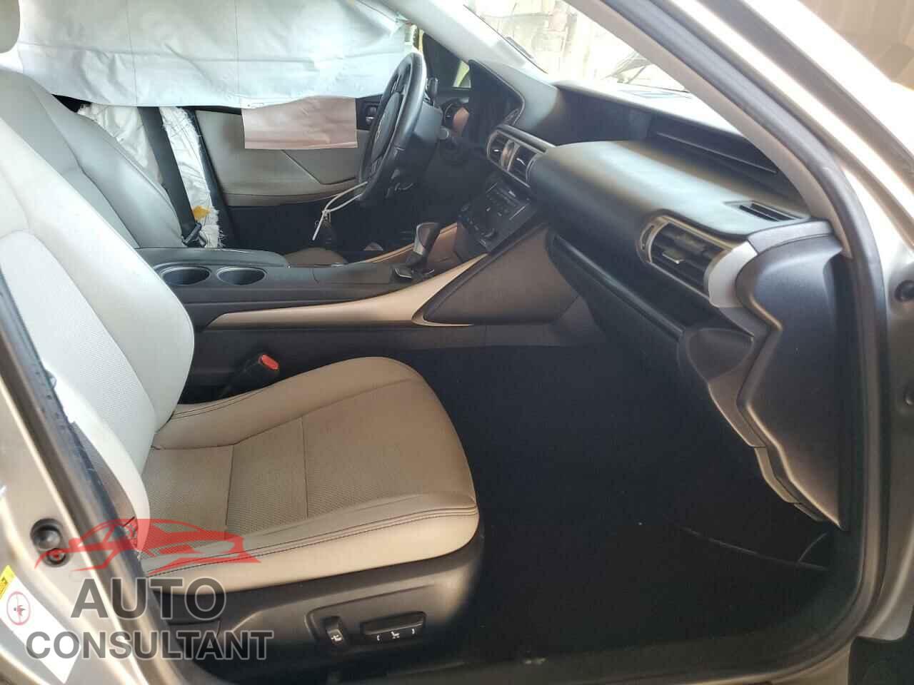 LEXUS IS 2014 - JTHBF1D2XE5018510