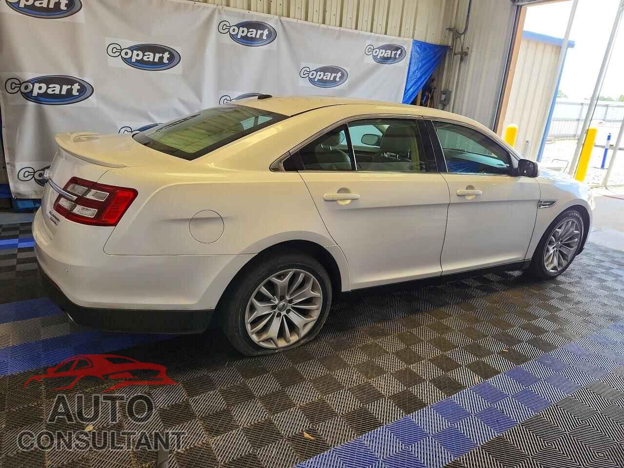 FORD TAURUS 2013 - 1FAHP2F81DG165856