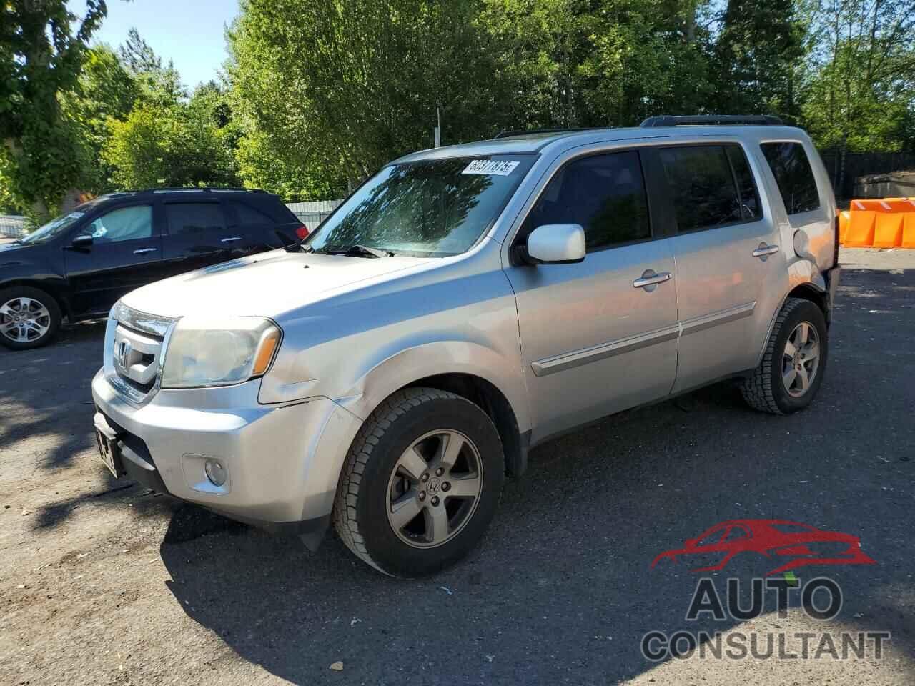 HONDA PILOT 2011 - 5FNYF4H5XBB008247