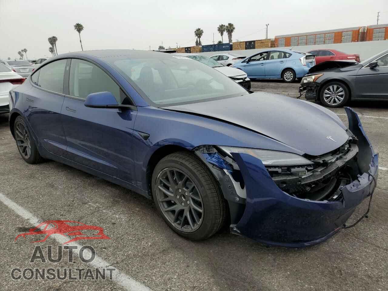 TESLA MODEL 3 2025 - 5YJ3E1EA8SF952402