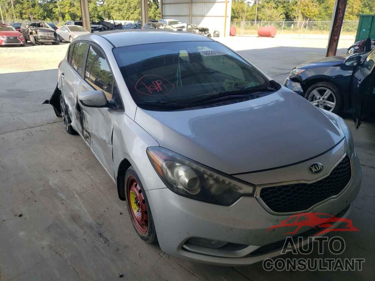 KIA FORTE 2016 - KNAFX5A88G5492939