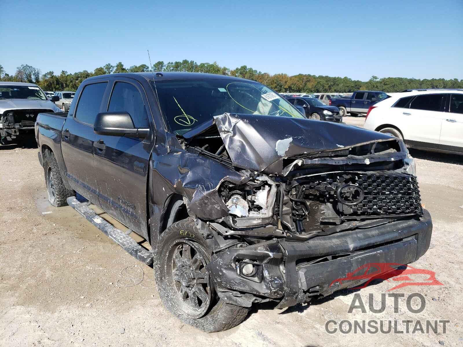 TOYOTA TUNDRA 2017 - 5TFDW5F12HX602950