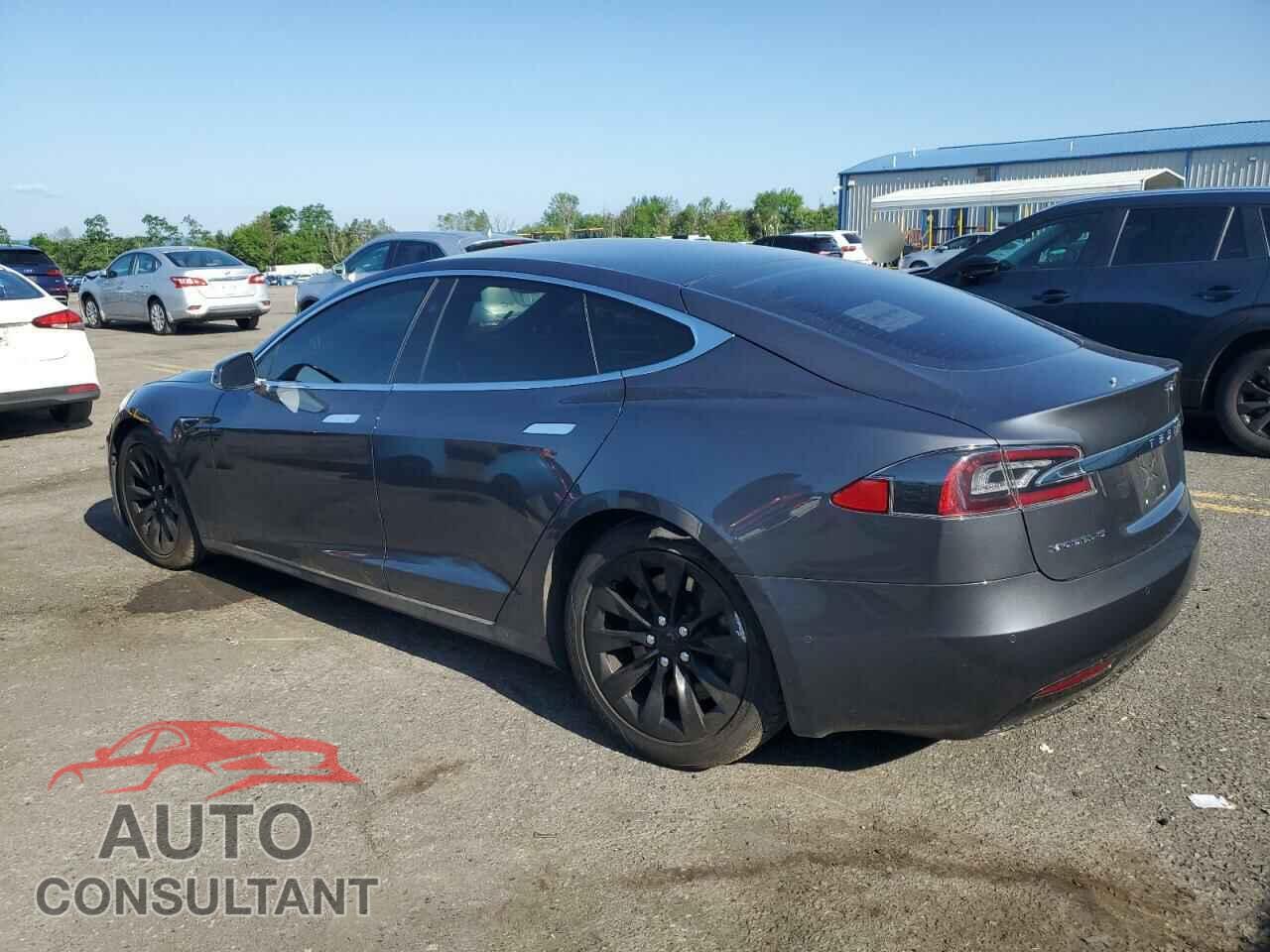 TESLA MODEL S 2017 - 5YJSA1E2XHF185516