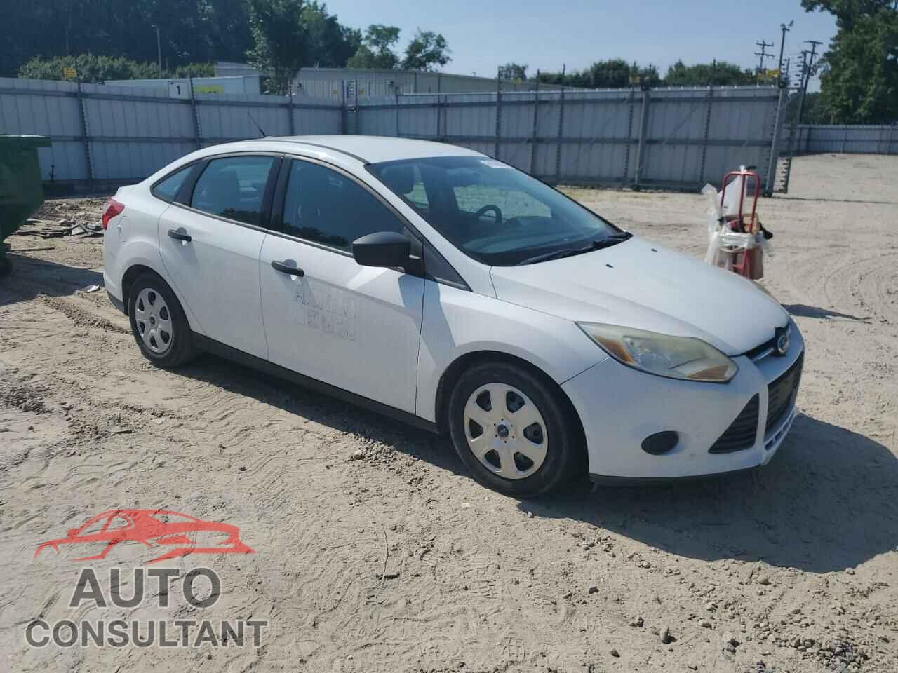 FORD FOCUS 2013 - 1FADP3E26DL207432