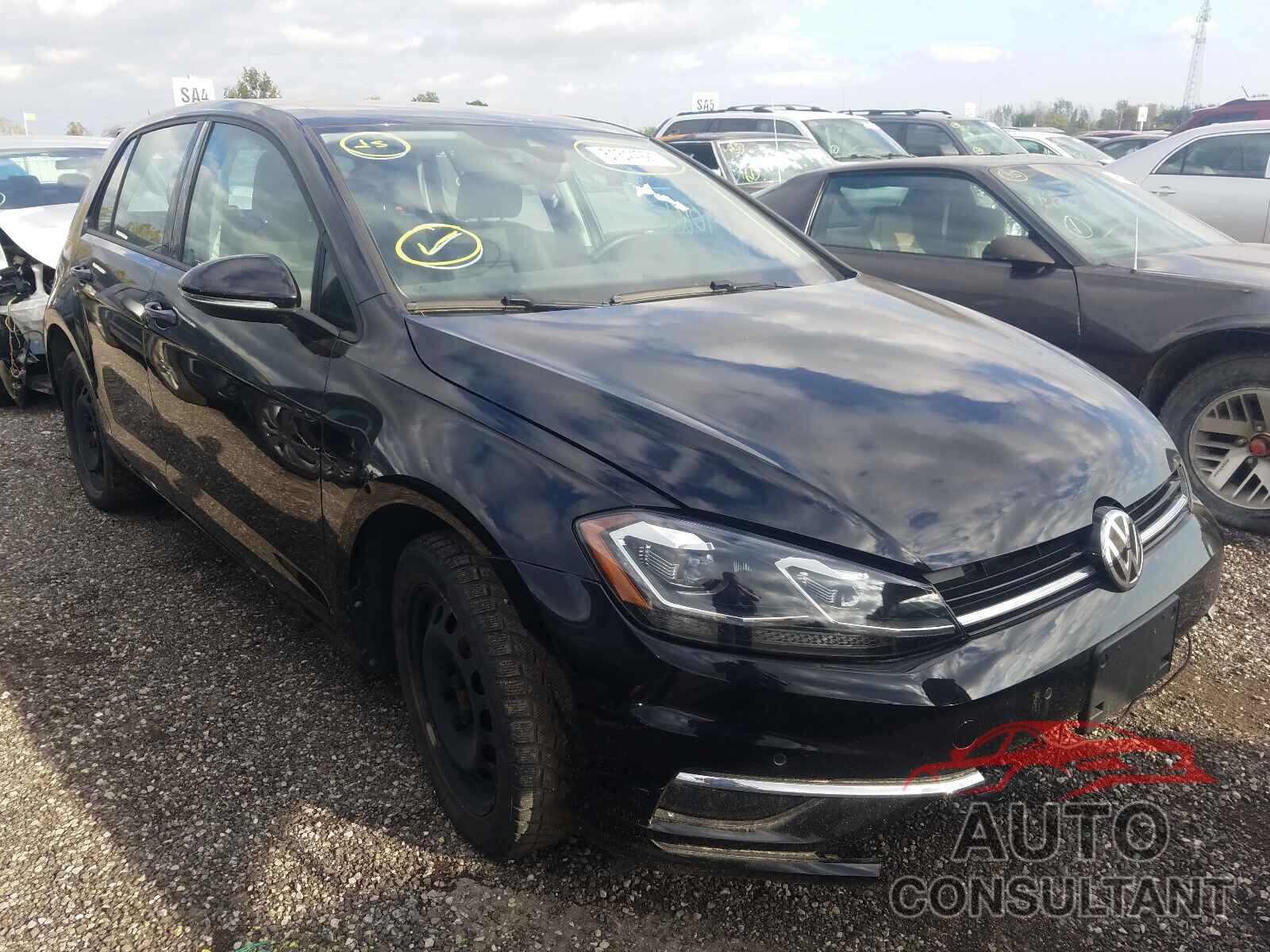 VOLKSWAGEN GOLF 2018 - 3VWG17AU9JM288165