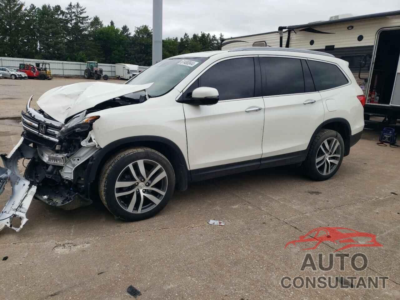 HONDA PILOT 2018 - 5FNYF6H90JB038578