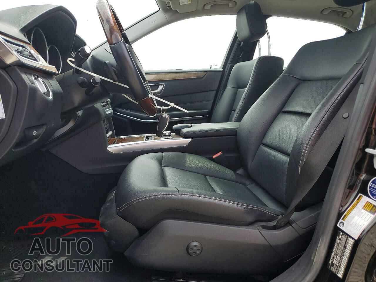 MERCEDES-BENZ E-CLASS 2014 - WDDHF5KBXEA875283