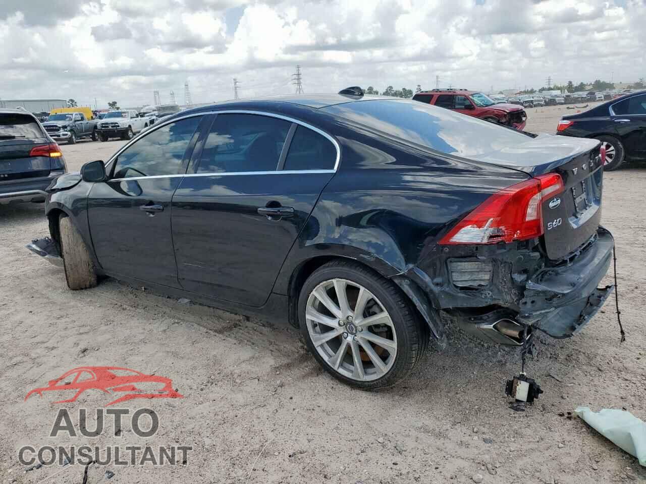 VOLVO S60 2017 - LYV402HMXHB131357