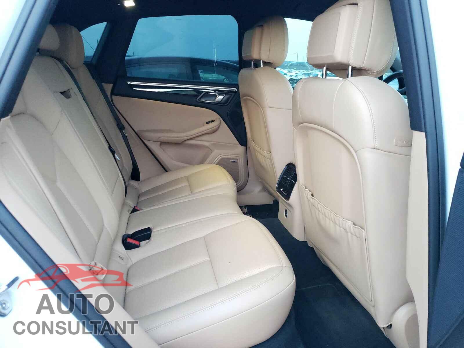 PORSCHE MACAN 2018 - WP1AA2A54JLB20888
