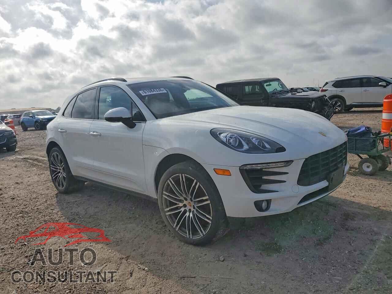 PORSCHE MACAN 2016 - WP1AB2A56GLB41828